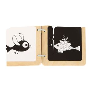 Small Foot Бебешка книжка Ludwig, дървена