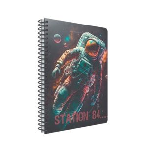 Gipta Тетрадка Station, A4, бяла хартия, широки редове, картонена корица, със спирала, 60 листа