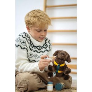 Small Foot Кученце с чанта за носене, с включени аксесоари за грижа