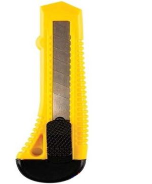 Макетен нож с мет.водач ARK 378