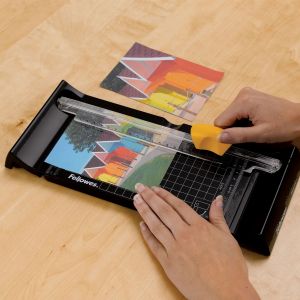 Ролков нож Fellowes Neutrino, A5, до 5 листа