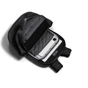 Раница за лаптоп Kingsons Metro Vault, 15.6'', 22.5 L, черна