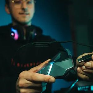 Поставка за мишка SureFire Axis, геймърска