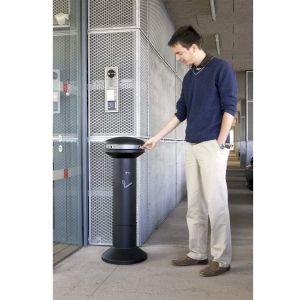 Пепелник Rubbermaid Infinity High, черен, 45 х 102 cm