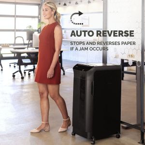 Шредер за унищожаване на документи Fellowes Automax 600M, P-5, Micro-Cut, 83 L, черен, време за работа 45 мин, време за почивка 30 мин