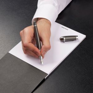 Hugo Boss Писалка Arc Futurist, в кутия, сива