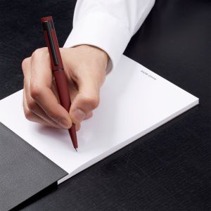 Hugo Boss Химикалка Loop Matt, в кутия, червена