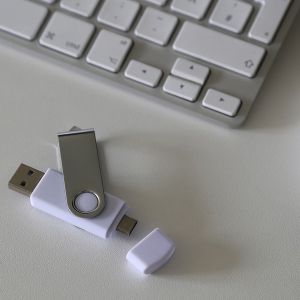Office 1 USB флаш памет Swivel, USB 3.0, 16 GB, Type-C OTG, бяла