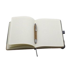 Office 1 Комплект Бележник и химикалка, А5, 80 листа, филц и корк, в кутия