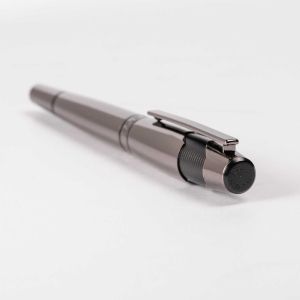 Hugo Boss Писалка Chevron, в кутия, тъмнозелена