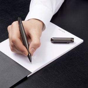 Hugo Boss Ролер Elemental, в кутия, хром