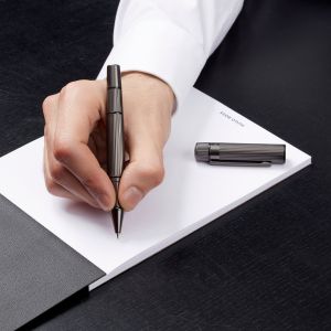 Hugo Boss Ролер Core, в кутия, хром