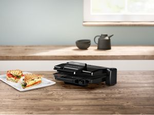 Bosch Грил TCG3323, 2000 W, черен