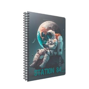 Gipta Тетрадка Station, A4, бяла хартия, широки редове, картонена корица, със спирала, 60 листа