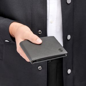 Hugo Boss Портфейл за карти Saffiano Double B, с капак, сив