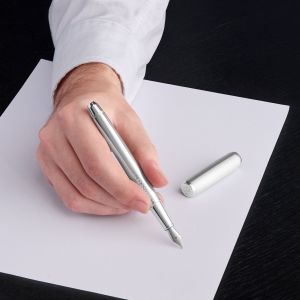 Hugo Boss Писалка Pace, сребриста