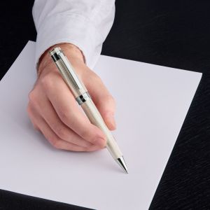 Hugo Boss Химикалка Eclat, сребриста