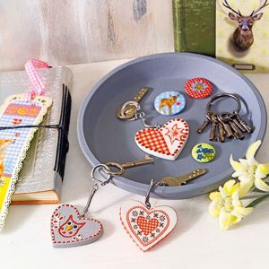 Marabu Ключодържател Пеперуда, за декорация, дървен