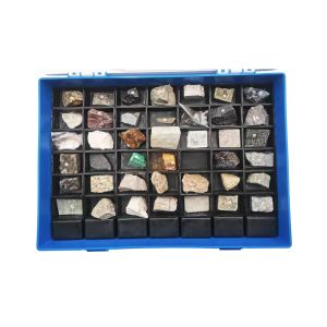 Gelsonlab Комплект минерали, в кутия, 42 броя