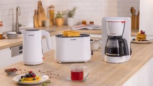 Електрическа кана за вода Bosch MyMoment TWK2M161,1.7 L, бяла