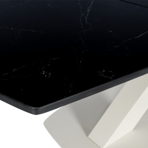 Разтегателна трапезна маса MATEO - черна