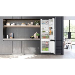 Хладилник Bosch KIN96ADC0, за вграждане, с фризер, серия 6, 290 L