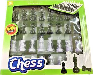 Шах в картонена кутия 816