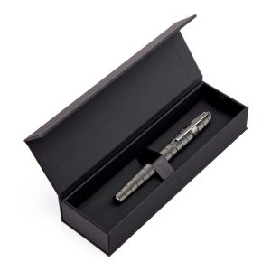 Hugo Boss Писалка Quantum, в кутия, хром