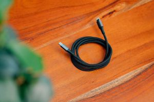 Кабел Verbatim Sync&Charge, магнитен, USB Type-C към Lightning, 120 cm