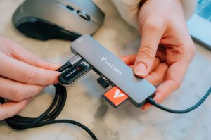 USB Хъб Verbatim Essentials, 7 порта, USB Type-C