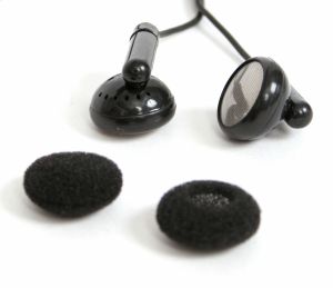Стерео слушалки Fiesta Earphones FIS, ЧЕРЕН
