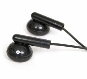 Стерео слушалки Fiesta Earphones FIS, ЧЕРЕН