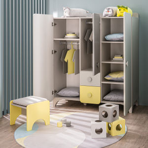 Трикрилен детски гардероб MINIA 124x46x142 см