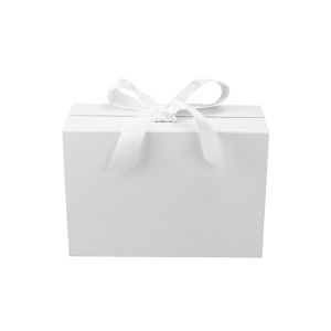 Office 1 Кутия Gift Box, с магнитно затваряне, сгъваема, 24 х 18 х 7.8 cm, бяла
