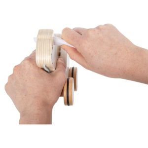 Small Foot Зайче за дърпане, дървено, с шумящи уши