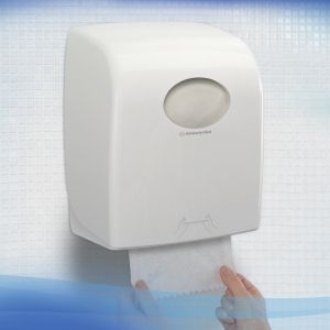 Кърпи за ръце Kimberly-Clark Scott Control 6622, на ролка, 300 m, бели, 6 броя