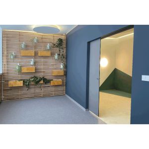 Декоративна стена, с 8 кашпи, 4000 х 58 х 2400 mm, ПДЧ