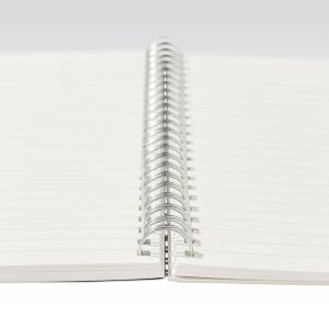 Fabriano Тетрадка Ecoqua, A4, картонена корица, със спирала, 70 листа, тъмнобежова