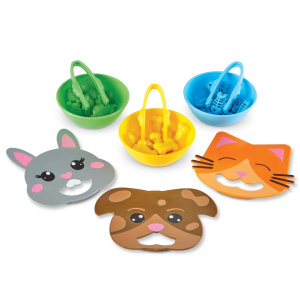 Learning Resources Игра за фина моторика - Храни приятелите